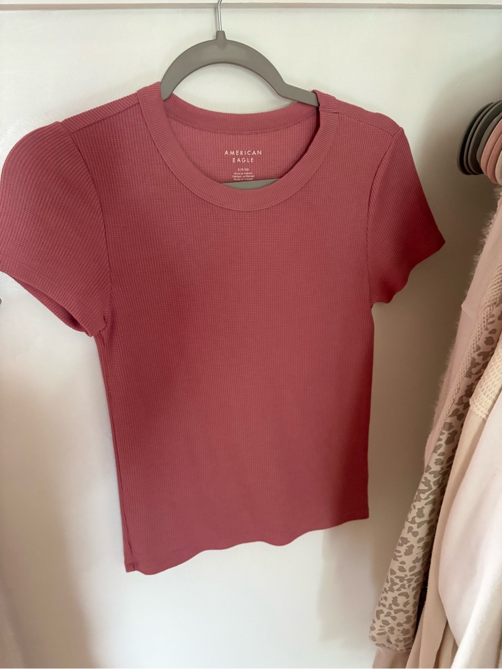 American Eagle Outfitters Ribbed Short Sleeve Tee - Rose